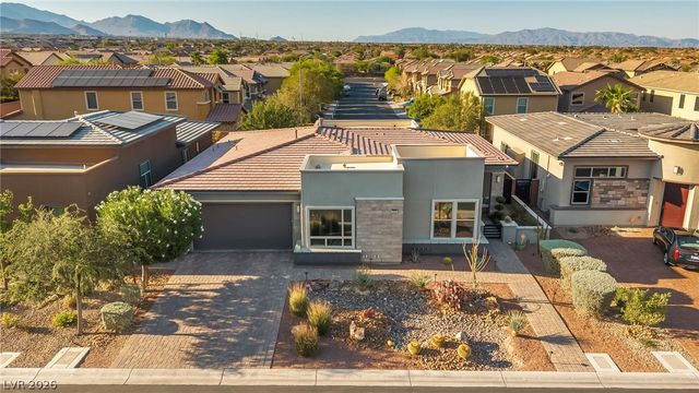 9988 REGENCY SQUARE Avenue, Las Vegas, NV 89148