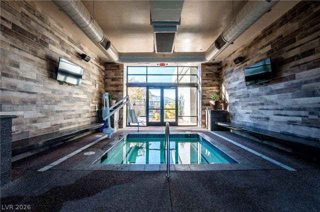 9988 REGENCY SQUARE Avenue, Las Vegas, NV 89148