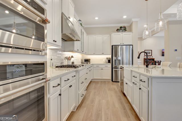 93 Club Cresswind Drive, Newnan, GA 30263