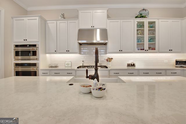 93 Club Cresswind Drive, Newnan, GA 30263