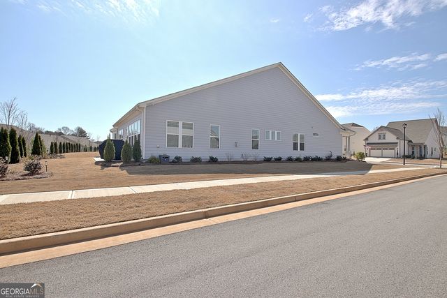 93 Club Cresswind Drive, Newnan, GA 30263