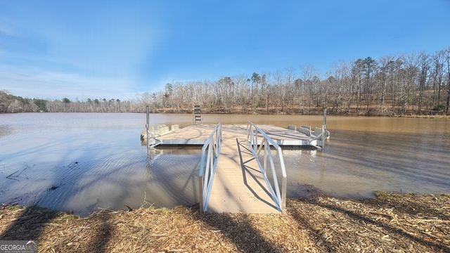 93 Club Cresswind Drive, Newnan, GA 30263