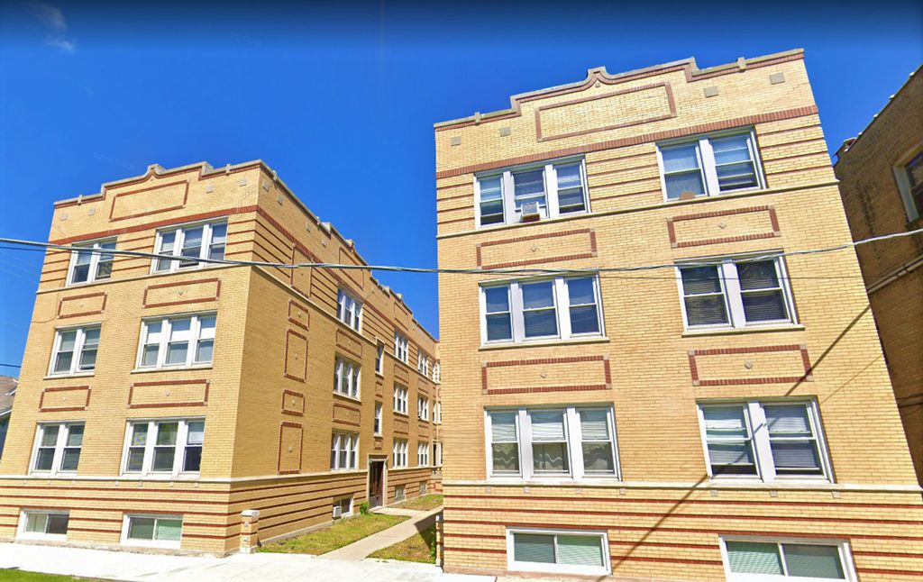 4409 N Kenneth Avenue 2B, Chicago, IL 60630