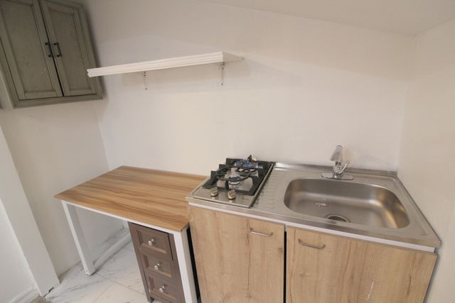 803 Upson 3, El Paso, TX 79902