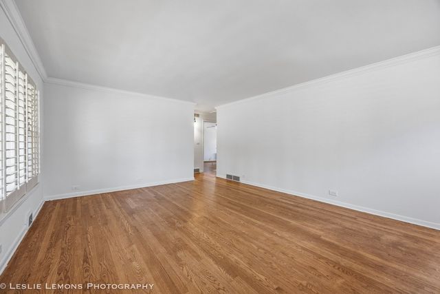 4089 Western Avenue, Western Springs, IL 60558