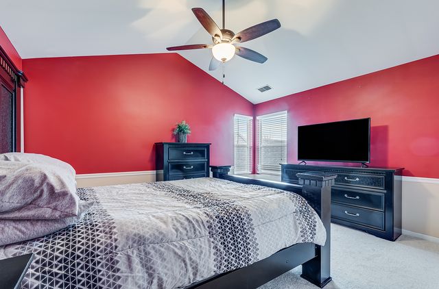 2336 Woodhill Court, Plainfield, IL 60586