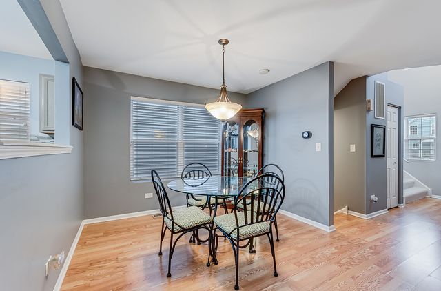 2336 Woodhill Court, Plainfield, IL 60586