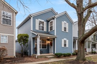 2336 Woodhill Court, Plainfield, IL 60586