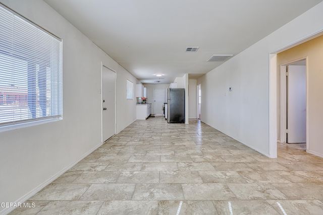 1104 ALASKA Street, El Paso, TX 79915