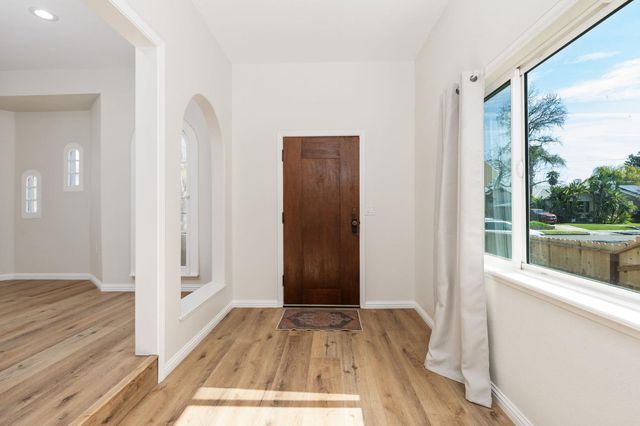 1457 N Poplar Avenue, Fresno, CA 93728