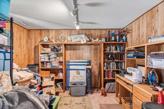 951 Beverly, Vista, CA 92084