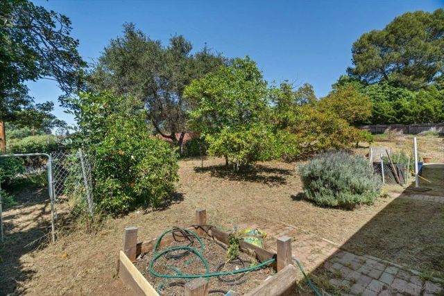 951 Beverly, Vista, CA 92084