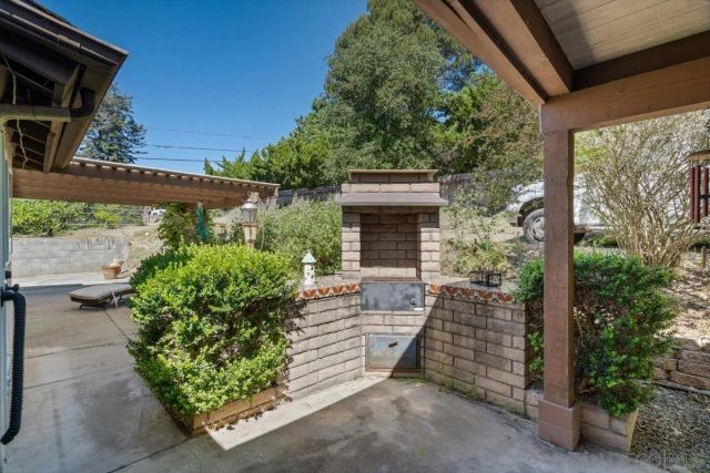 951 Beverly, Vista, CA 92084