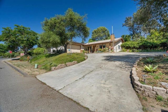 951 Beverly, Vista, CA 92084