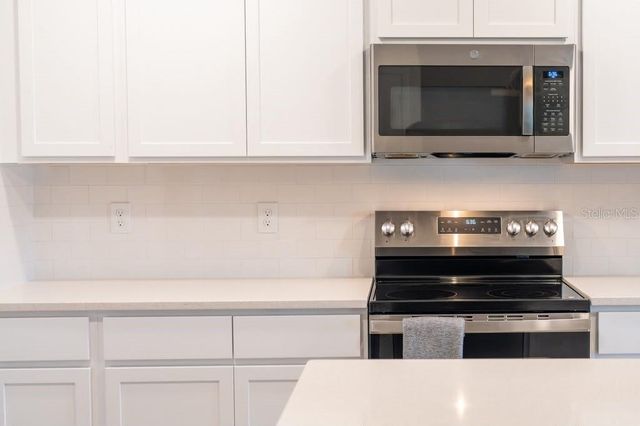4176 CAMPSITE LOOP, Orlando, FL 32824
