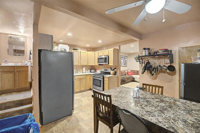 6628 52nd Drive, Maspeth, NY 11378