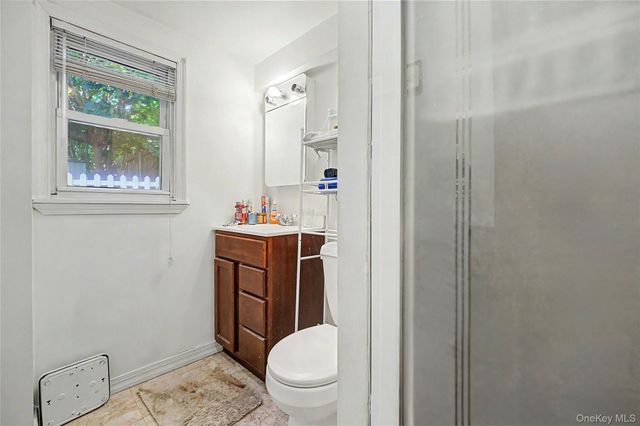 6628 52nd Drive, Maspeth, NY 11378