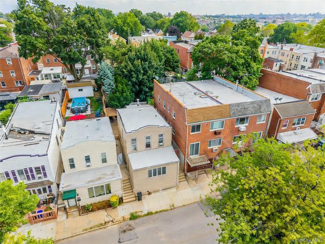 6628 52nd Drive, Maspeth, NY 11378