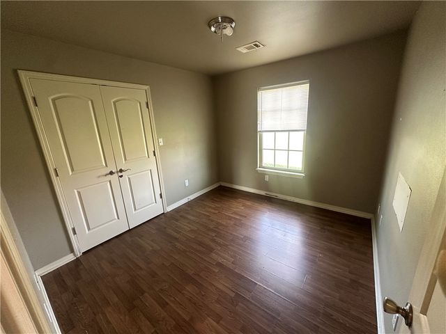 1527 E 11th Cove, Russellville, AR 72801