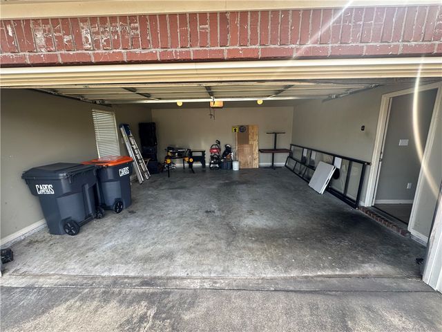 1527 E 11th Cove, Russellville, AR 72801