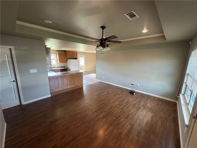 1527 E 11th Cove, Russellville, AR 72801