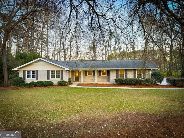 8774 Vansant Street, Douglasville, GA 30134