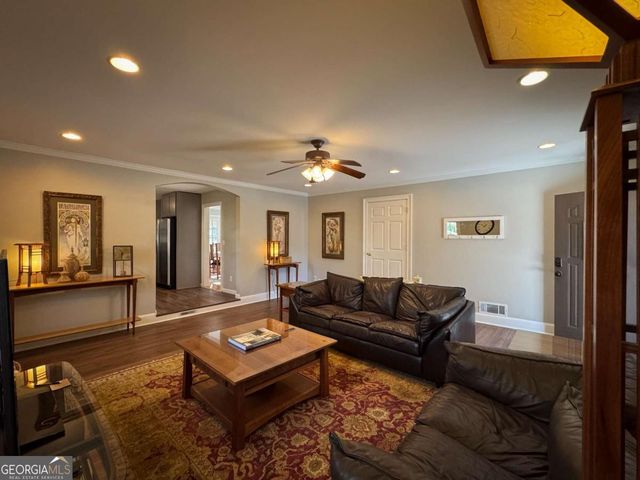 8774 Vansant Street, Douglasville, GA 30134