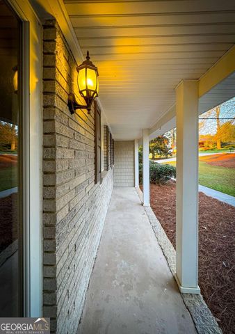 8774 Vansant Street, Douglasville, GA 30134