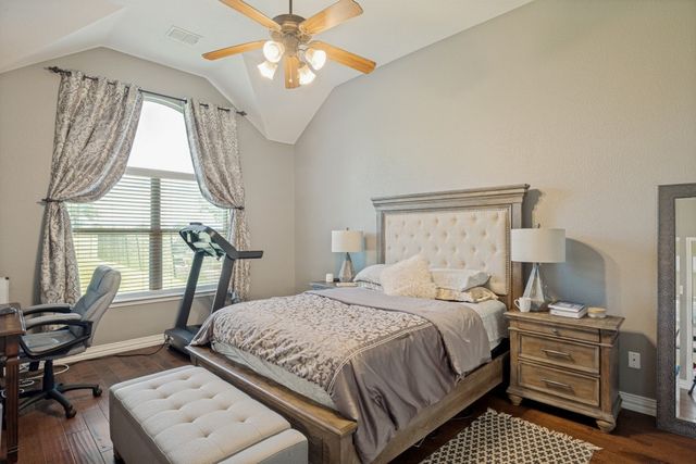 10017 Links Fairway Drive, Rowlett, TX 75089