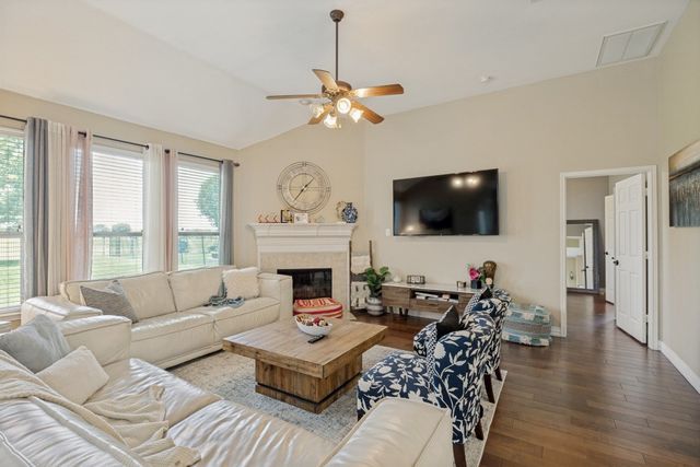 10017 Links Fairway Drive, Rowlett, TX 75089
