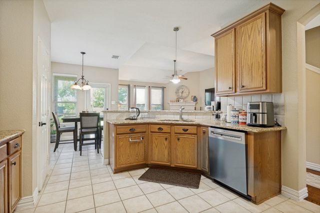 10017 Links Fairway Drive, Rowlett, TX 75089