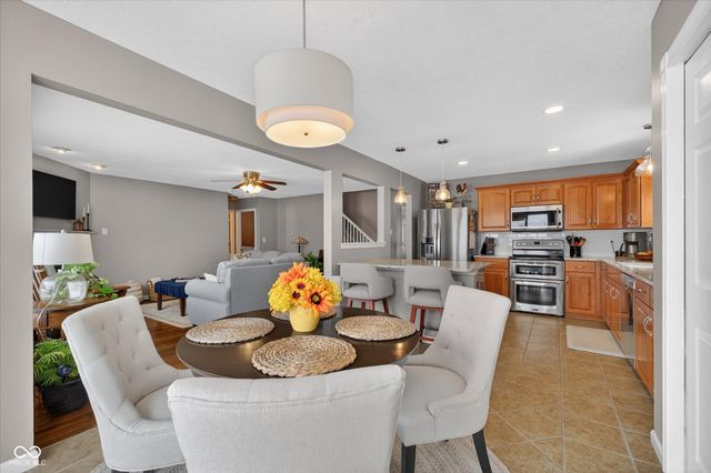 14098 Stonewood Place, Fishers, IN 46037