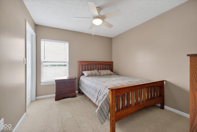 14098 Stonewood Place, Fishers, IN 46037