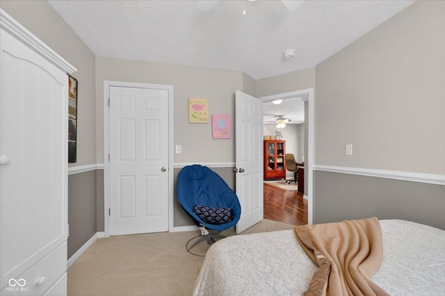 14098 Stonewood Place, Fishers, IN 46037