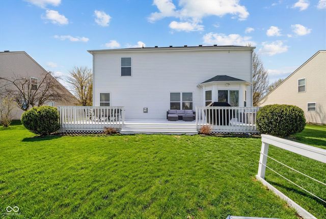 14098 Stonewood Place, Fishers, IN 46037