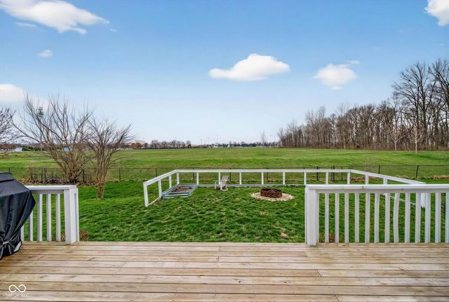 14098 Stonewood Place, Fishers, IN 46037