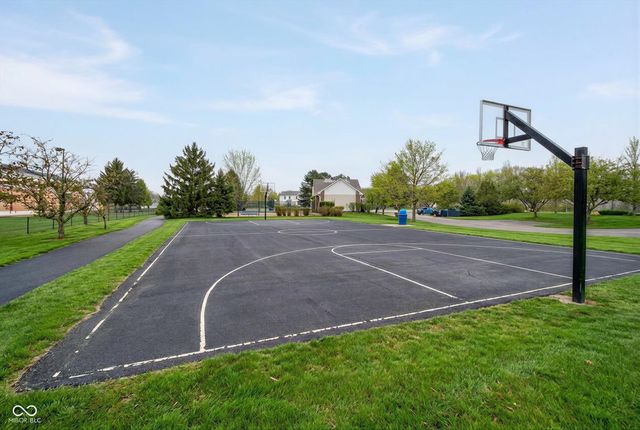 14098 Stonewood Place, Fishers, IN 46037