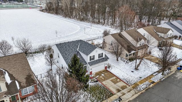 14098 Stonewood Place, Fishers, IN 46037