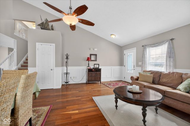 14098 Stonewood Place, Fishers, IN 46037