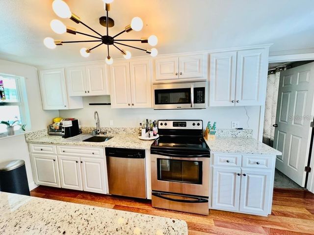 428 ORANGEWOOD DRIVE, Dunedin, FL 34698