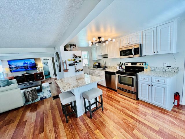 428 ORANGEWOOD DRIVE, Dunedin, FL 34698