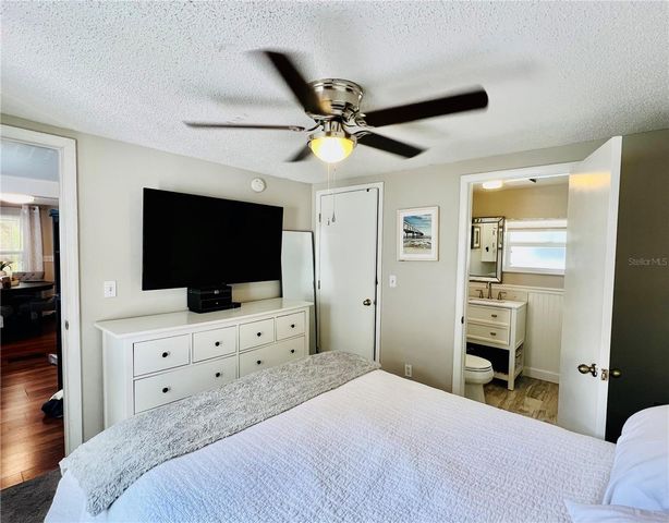 428 ORANGEWOOD DRIVE, Dunedin, FL 34698