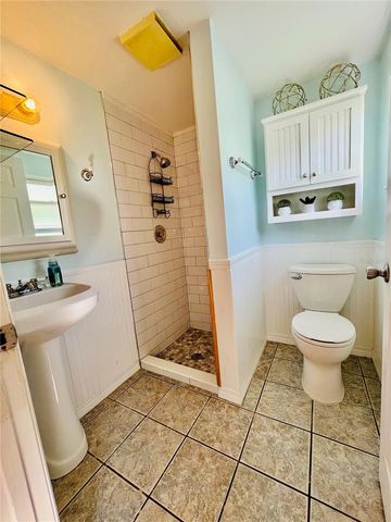 428 ORANGEWOOD DRIVE, Dunedin, FL 34698