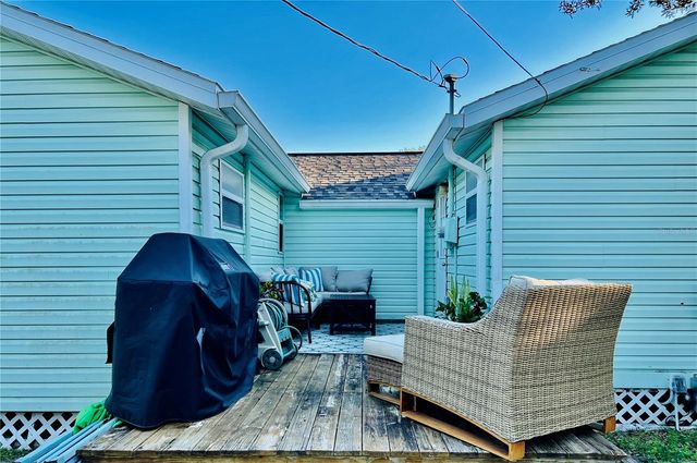 428 ORANGEWOOD DRIVE, Dunedin, FL 34698