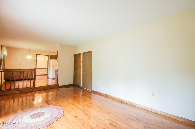 21 Helen Drive, Queensbury, NY 12804