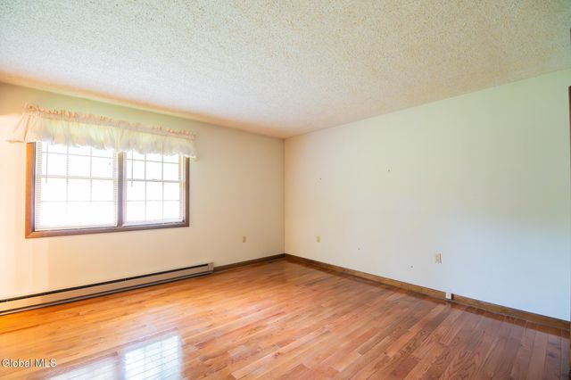 21 Helen Drive, Queensbury, NY 12804