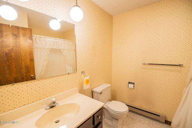 21 Helen Drive, Queensbury, NY 12804