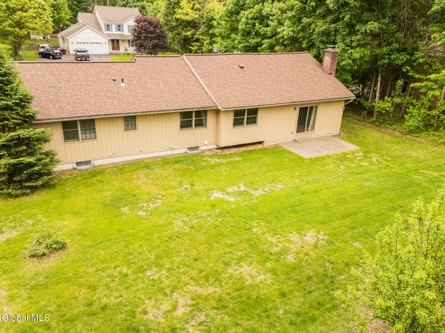21 Helen Drive, Queensbury, NY 12804