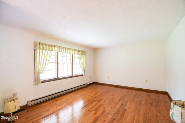 21 Helen Drive, Queensbury, NY 12804