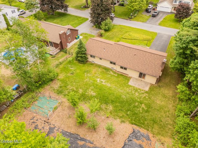 21 Helen Drive, Queensbury, NY 12804